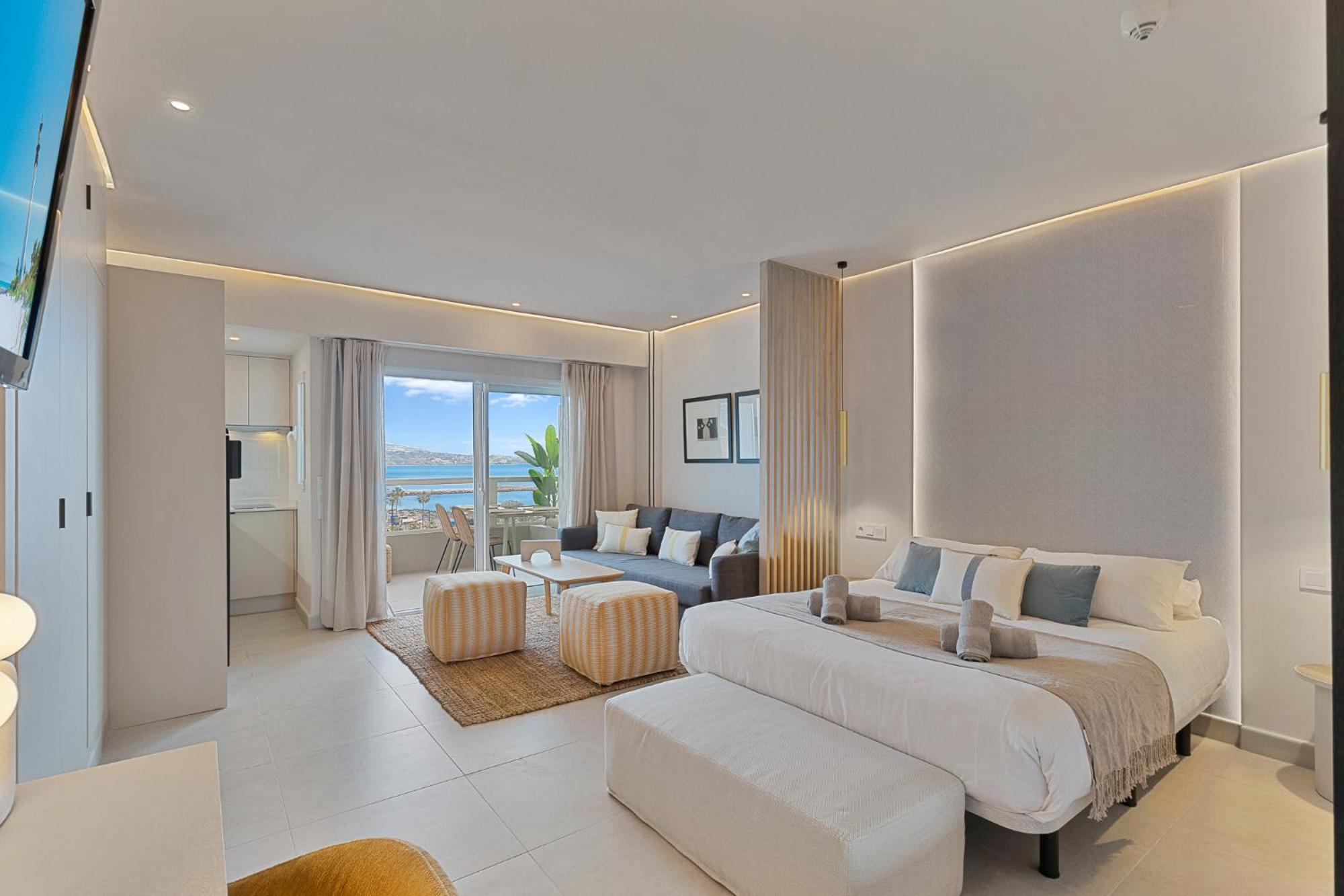 Апартаменти Solana 26 Incredible Sea Views Фуенхірола Екстер'єр фото