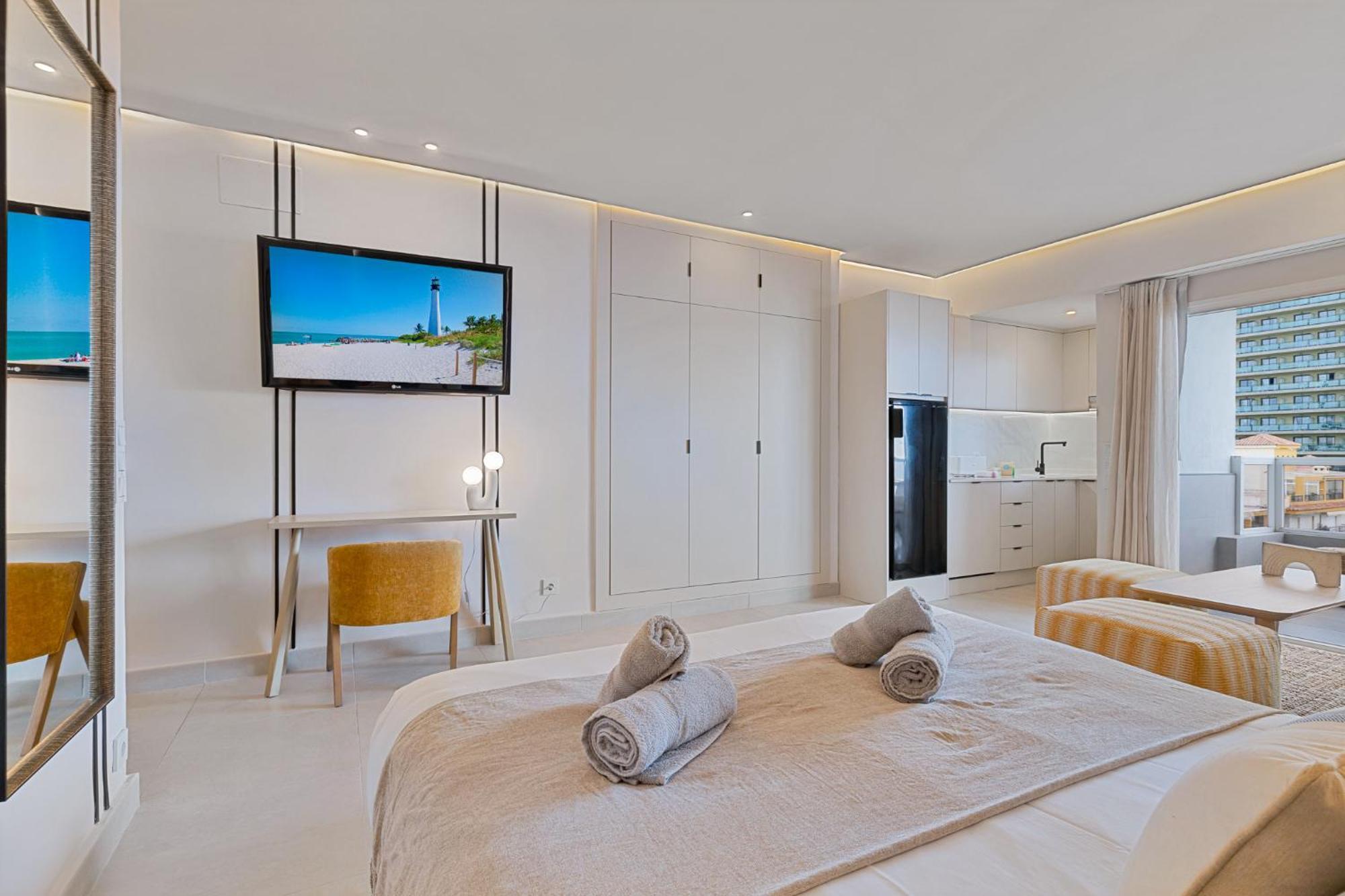 Апартаменти Solana 26 Incredible Sea Views Фуенхірола Екстер'єр фото