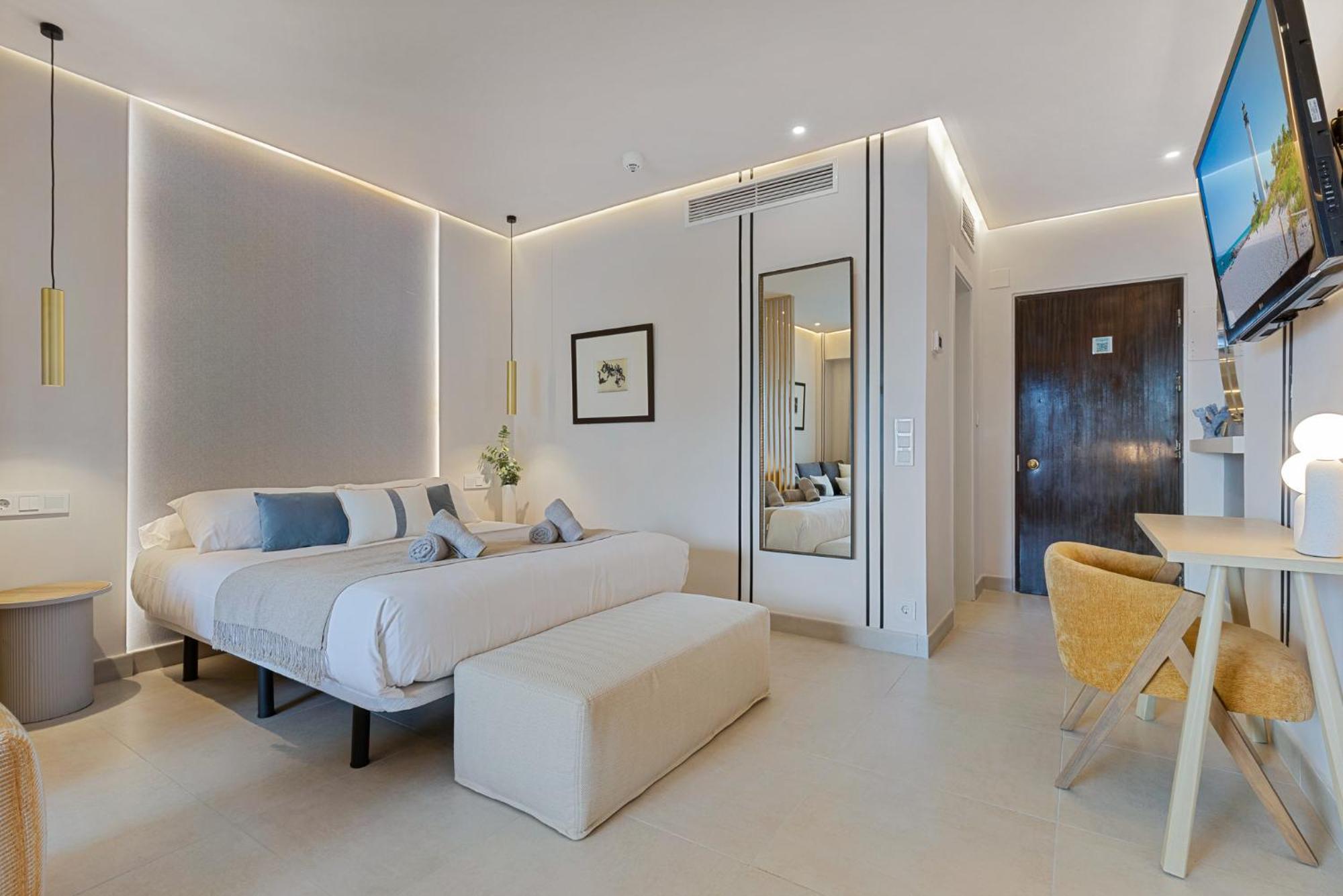 Апартаменти Solana 26 Incredible Sea Views Фуенхірола Екстер'єр фото